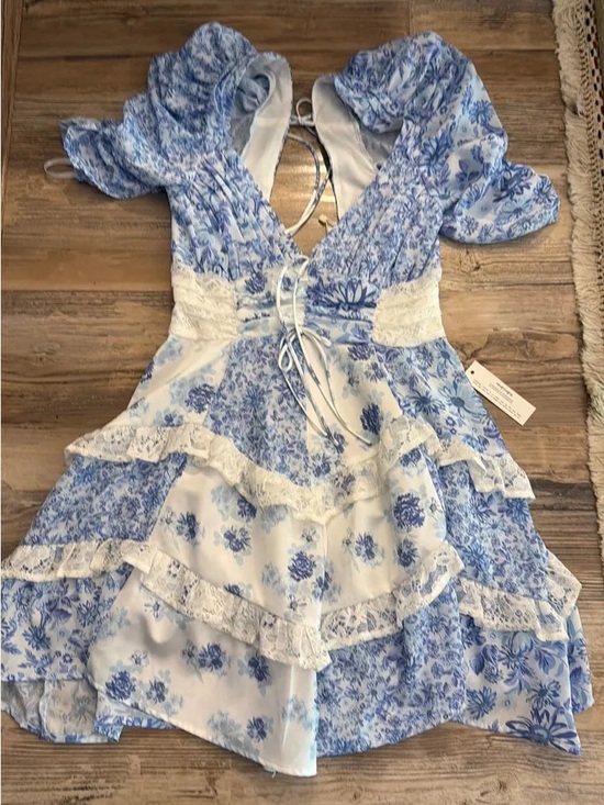 For Love And Lemons Dresses & Skirts - For Love And Lemons Blue and White Floral Ruffle Dress